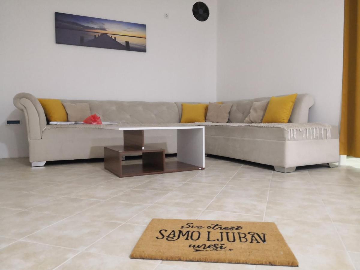 Apartman Maj 比耶洛波列 外观 照片