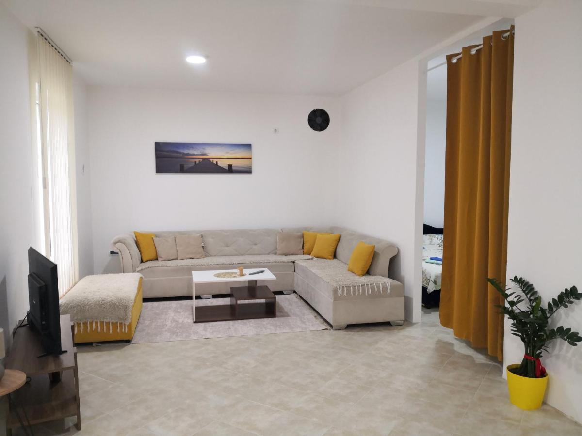 Apartman Maj 比耶洛波列 外观 照片